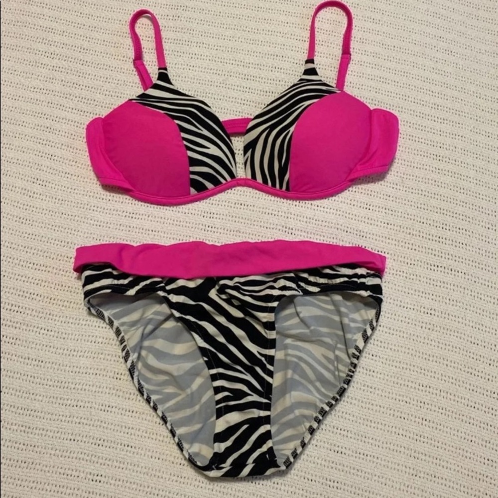 Venus Zebra Size D / 10 bikini